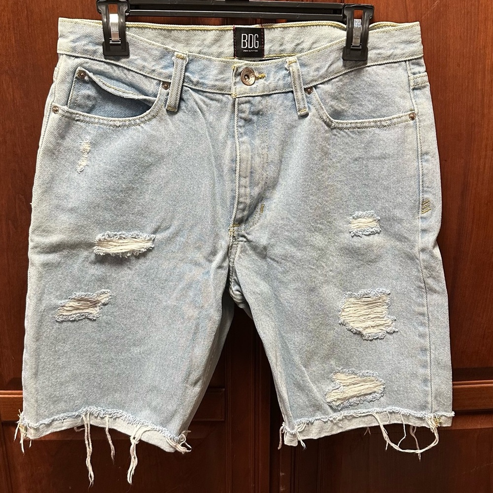 Faded Blue Ripped Men's Jean Shorts BDG